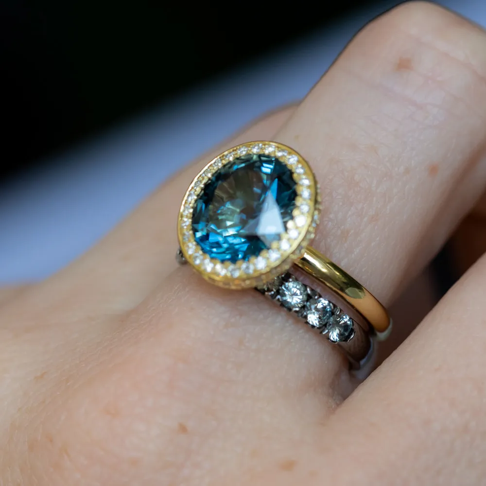 4.56ct Oval Blue Montana Sapphire "Corona" Style Diamond Halo Stackable Ring in 18k Yellow Gold