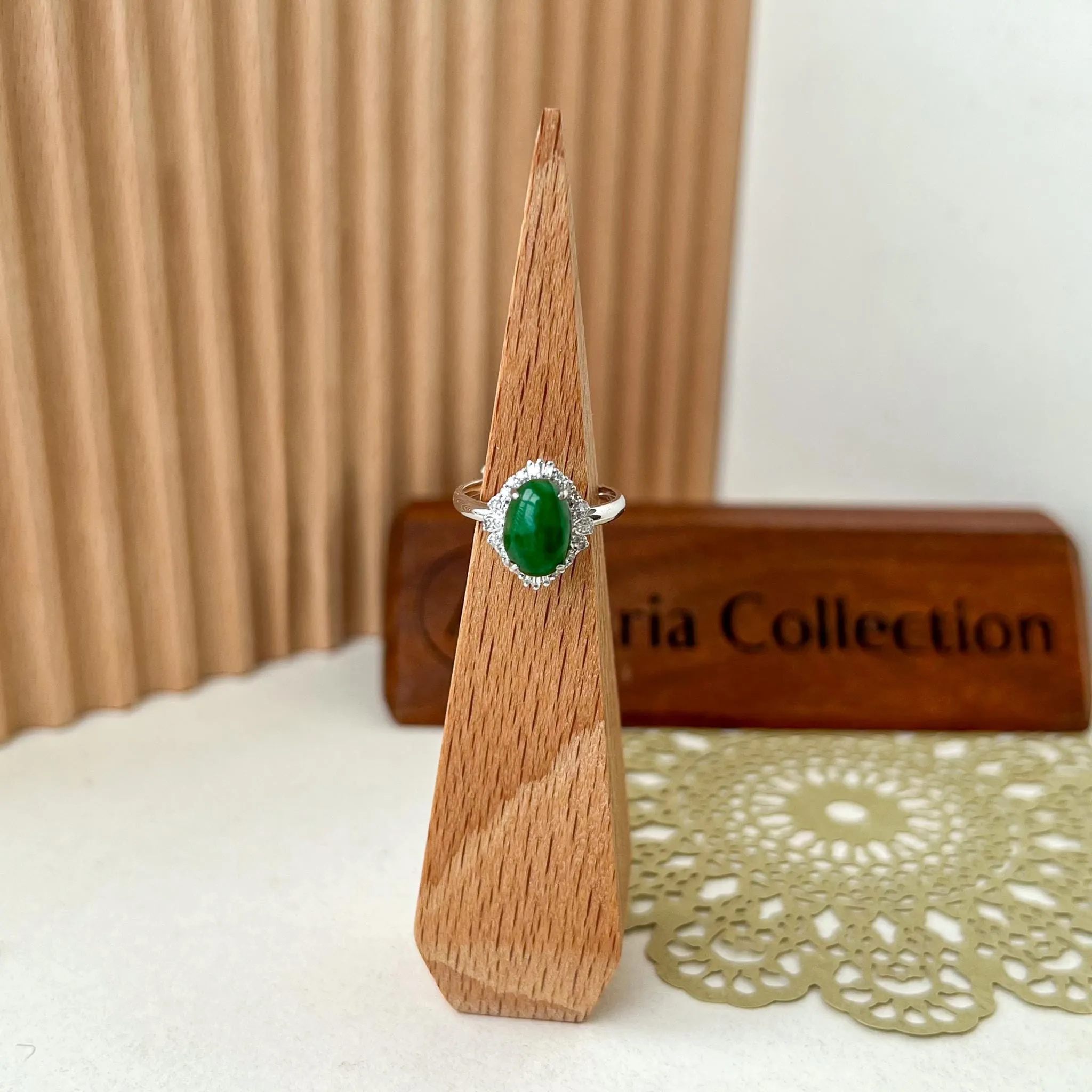 Green Jadeite Jade Halo Ring, 18K White Gold with natural diamonds, Size 5.50, SHWQ-0424-1732902490