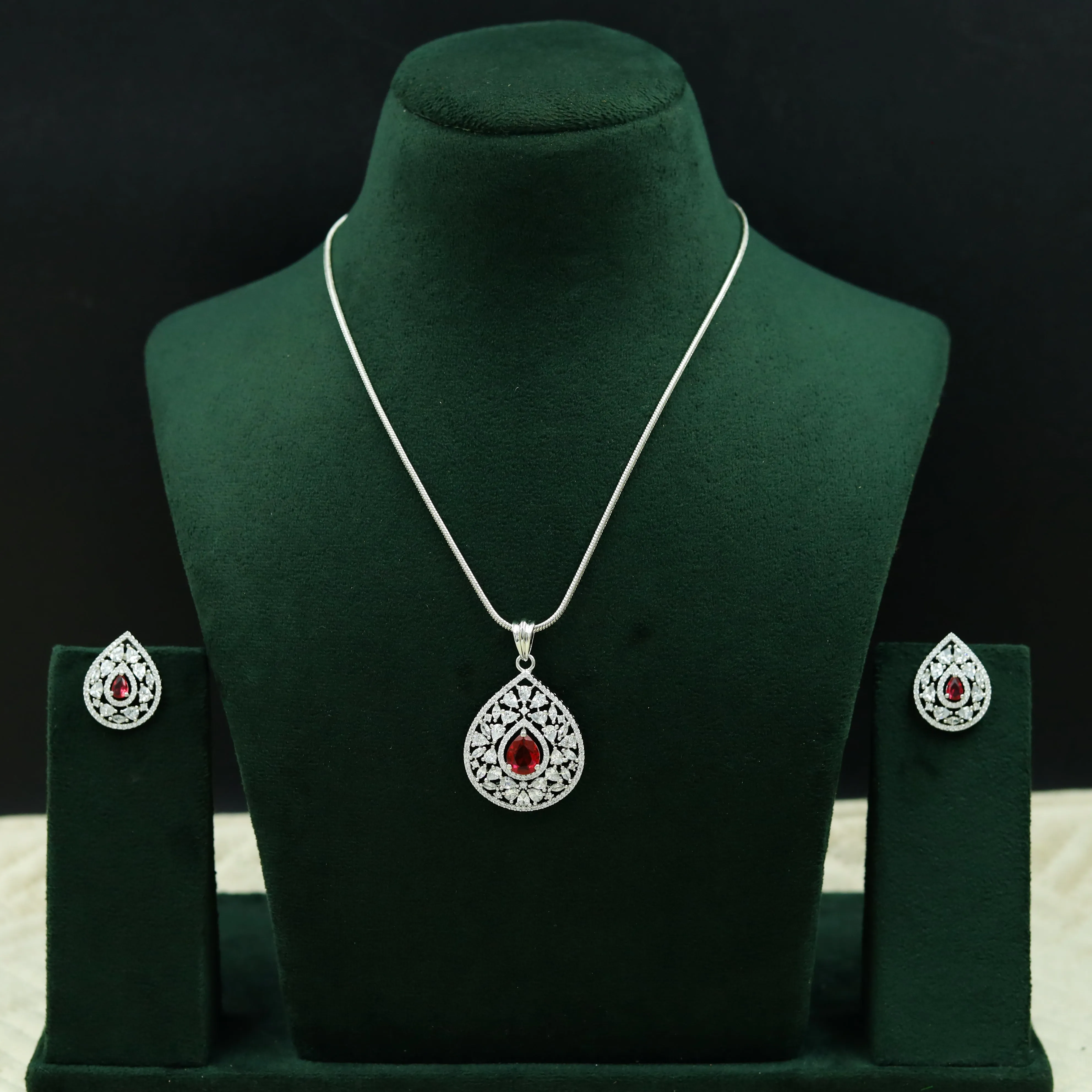 Medium Zircon/AD Pendant Set 12907-31