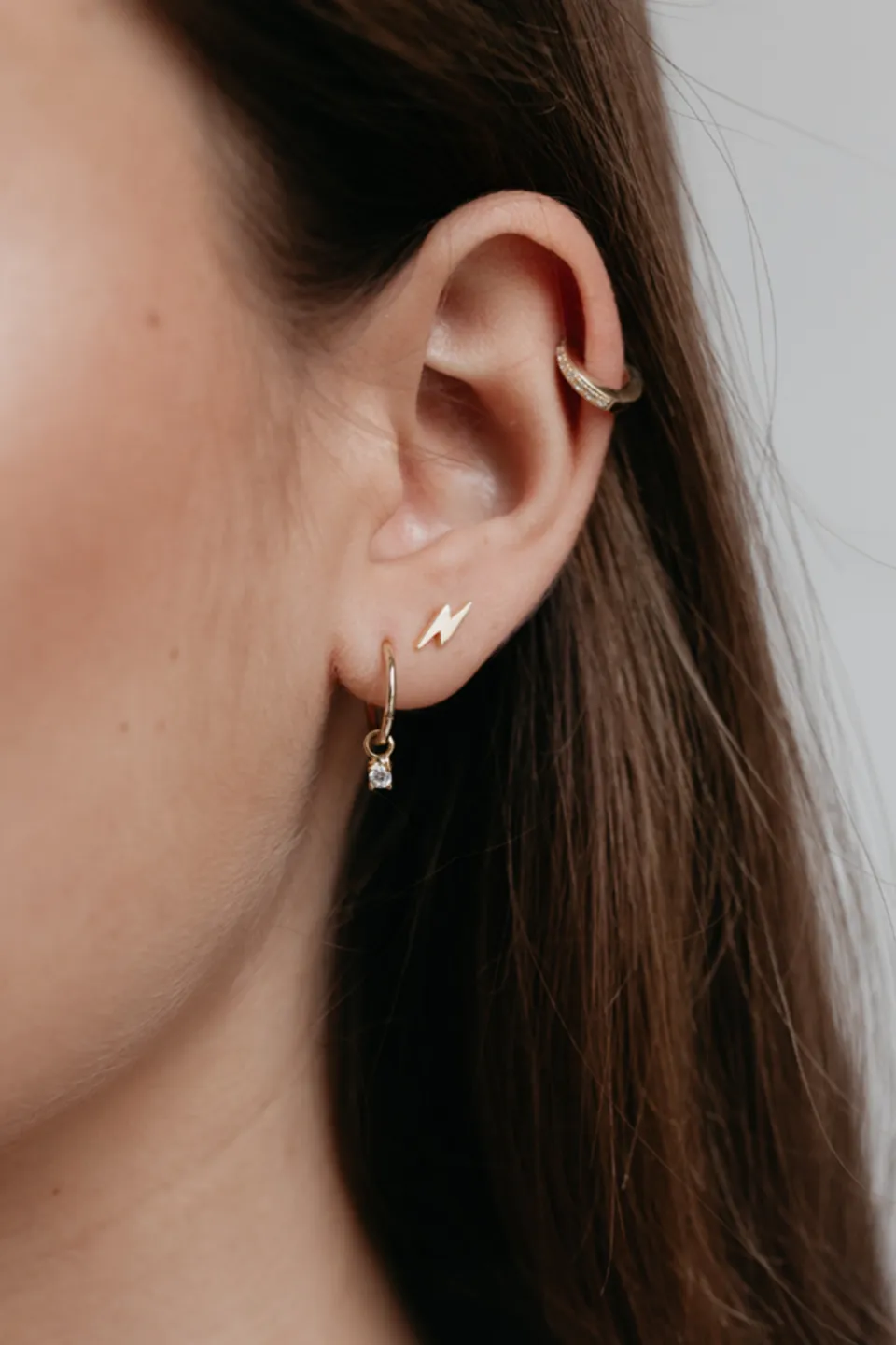 Mini Rock Sleeper Earrings Clear Gold