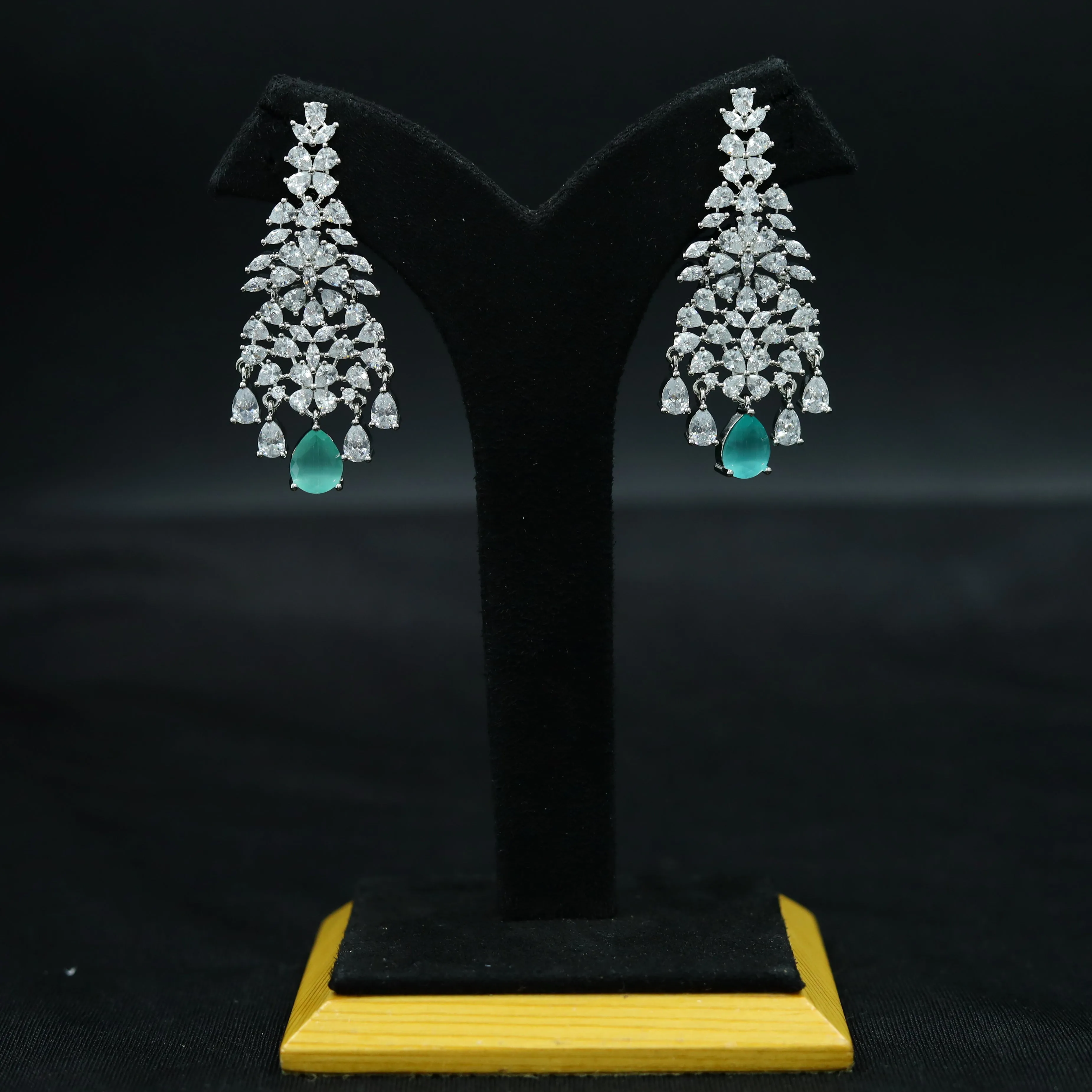 Round Neck Zircon/AD Necklace Set 11899-69