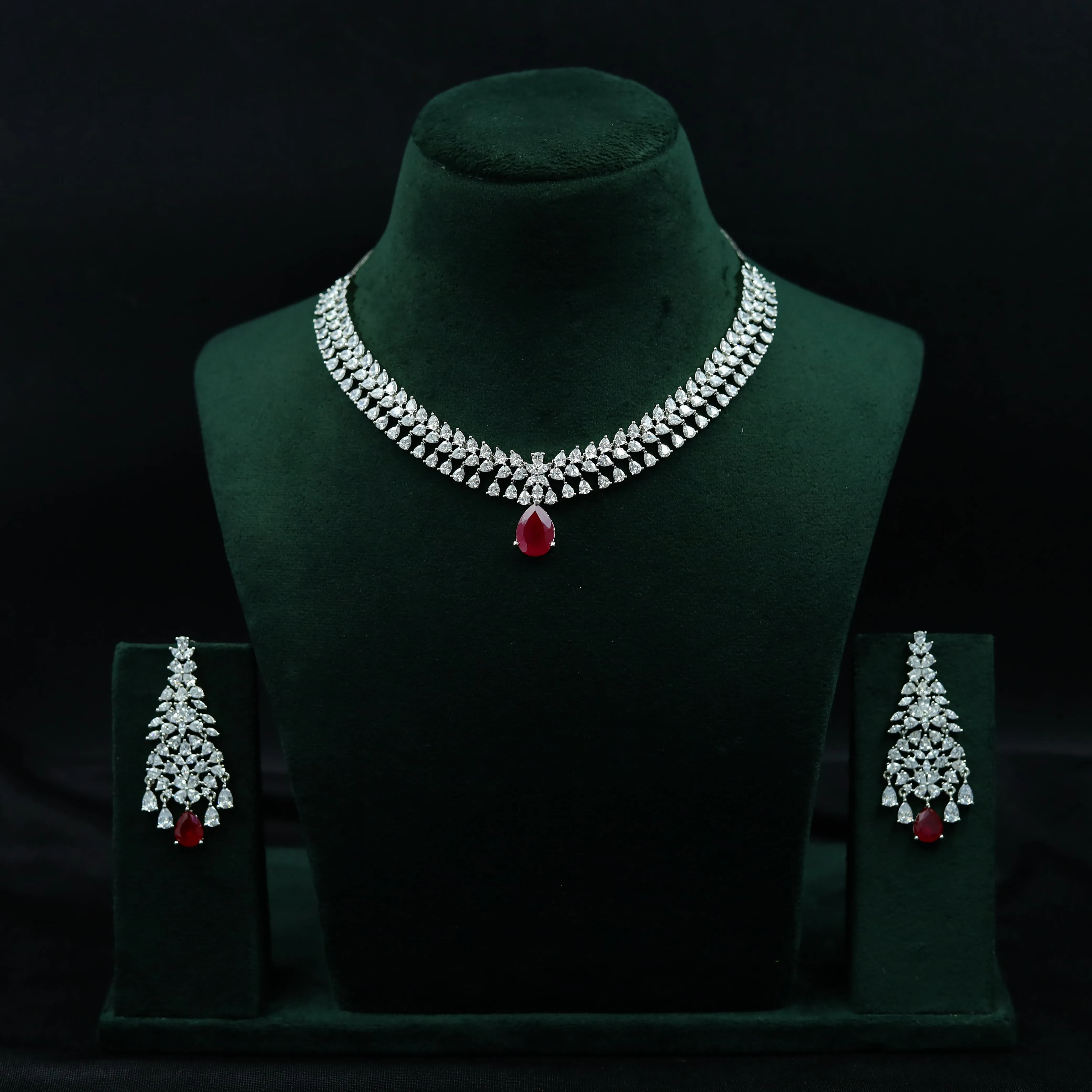 Round Neck Zircon/AD Necklace Set 11899-69