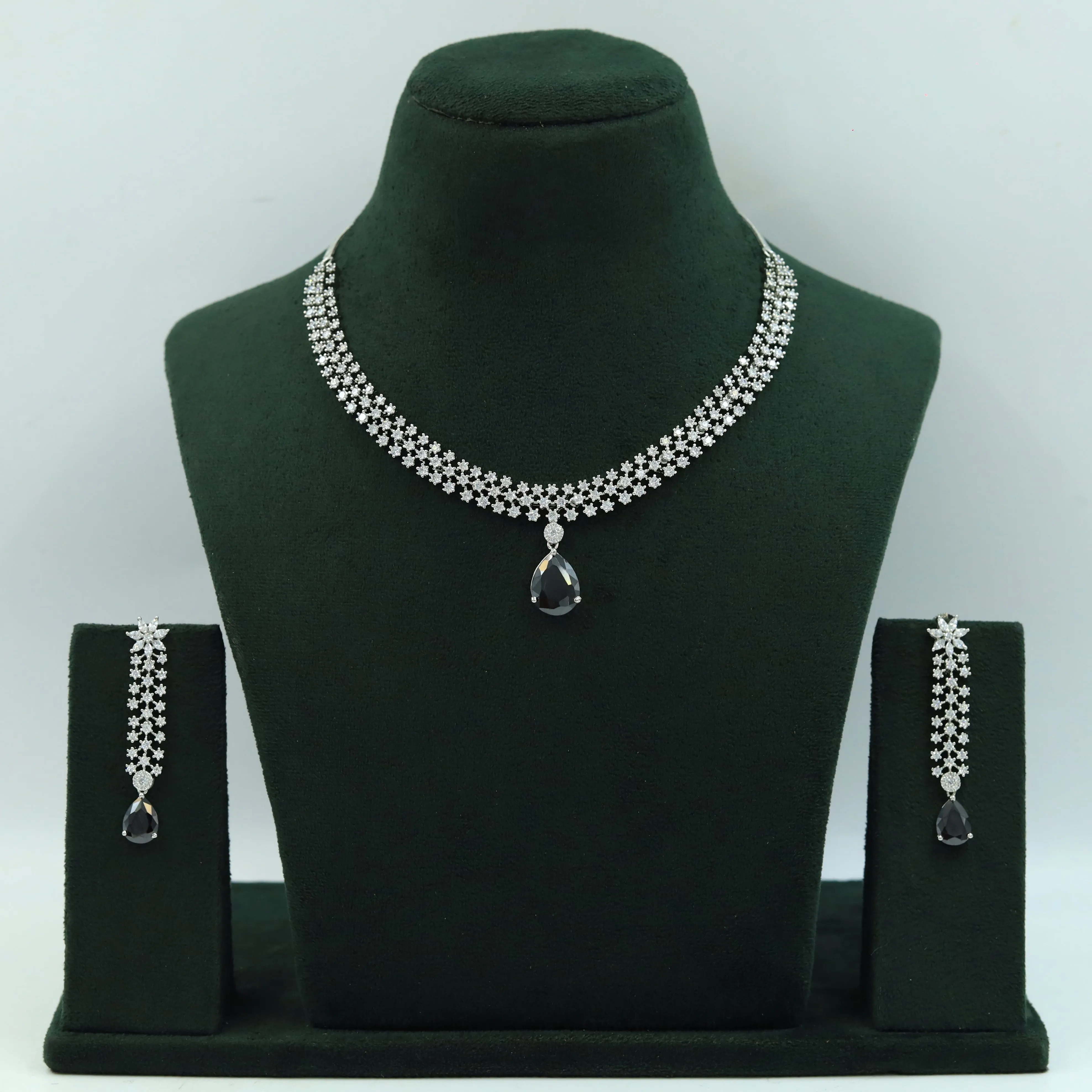 Round Neck Zircon/AD Necklace Set 16214-69