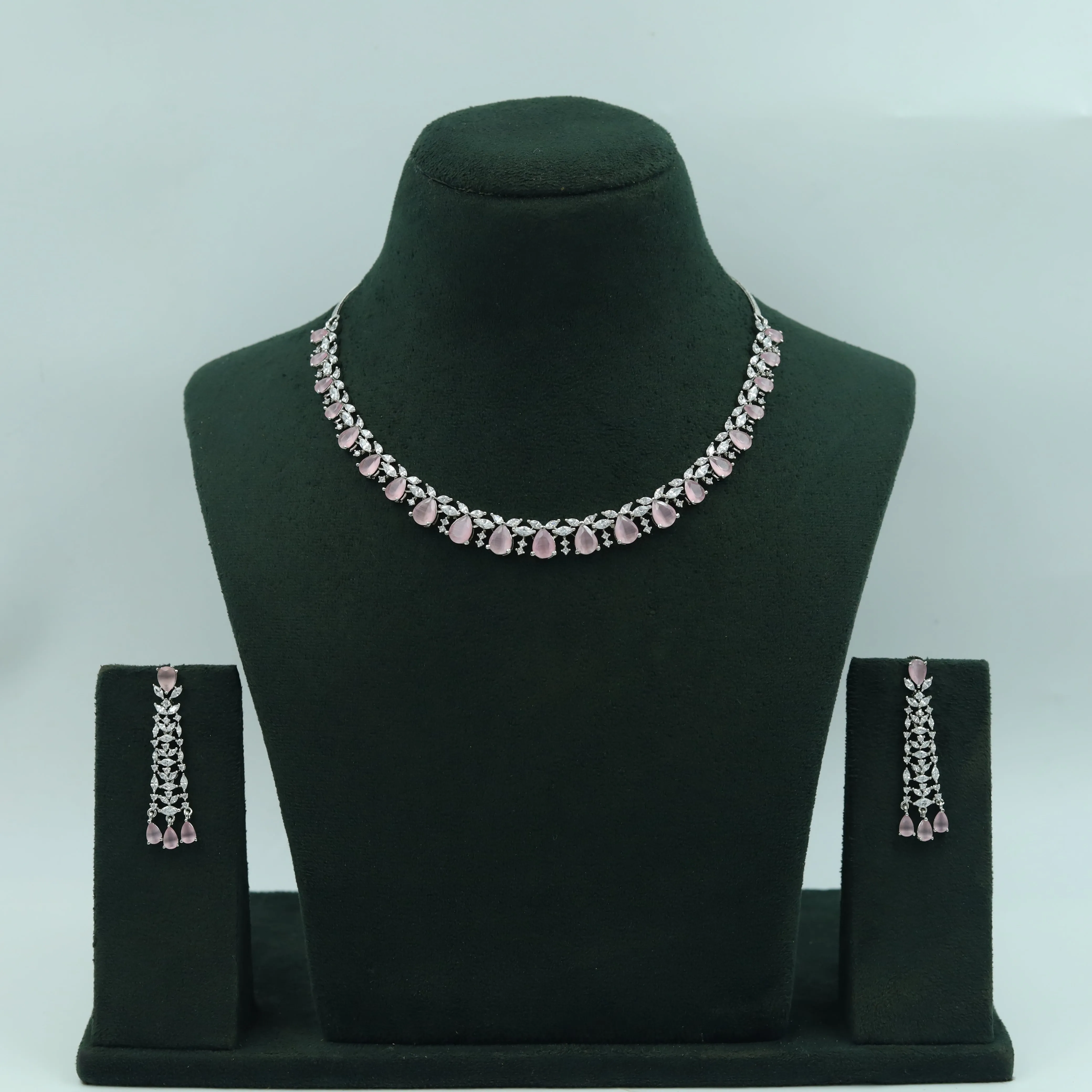 Round Neck Zircon/AD Necklace Set 16218-69