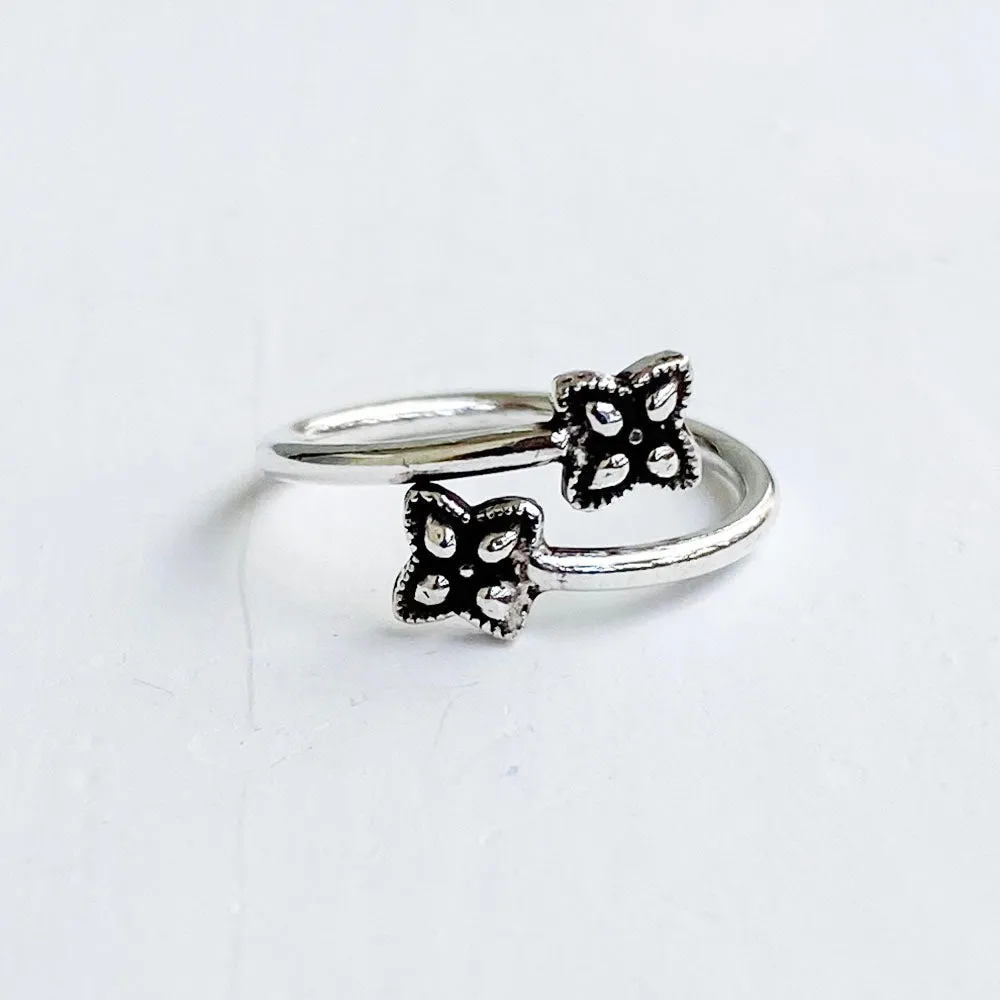 Silver Flower Adjustable Toe Ring