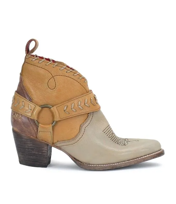 Tania Boot