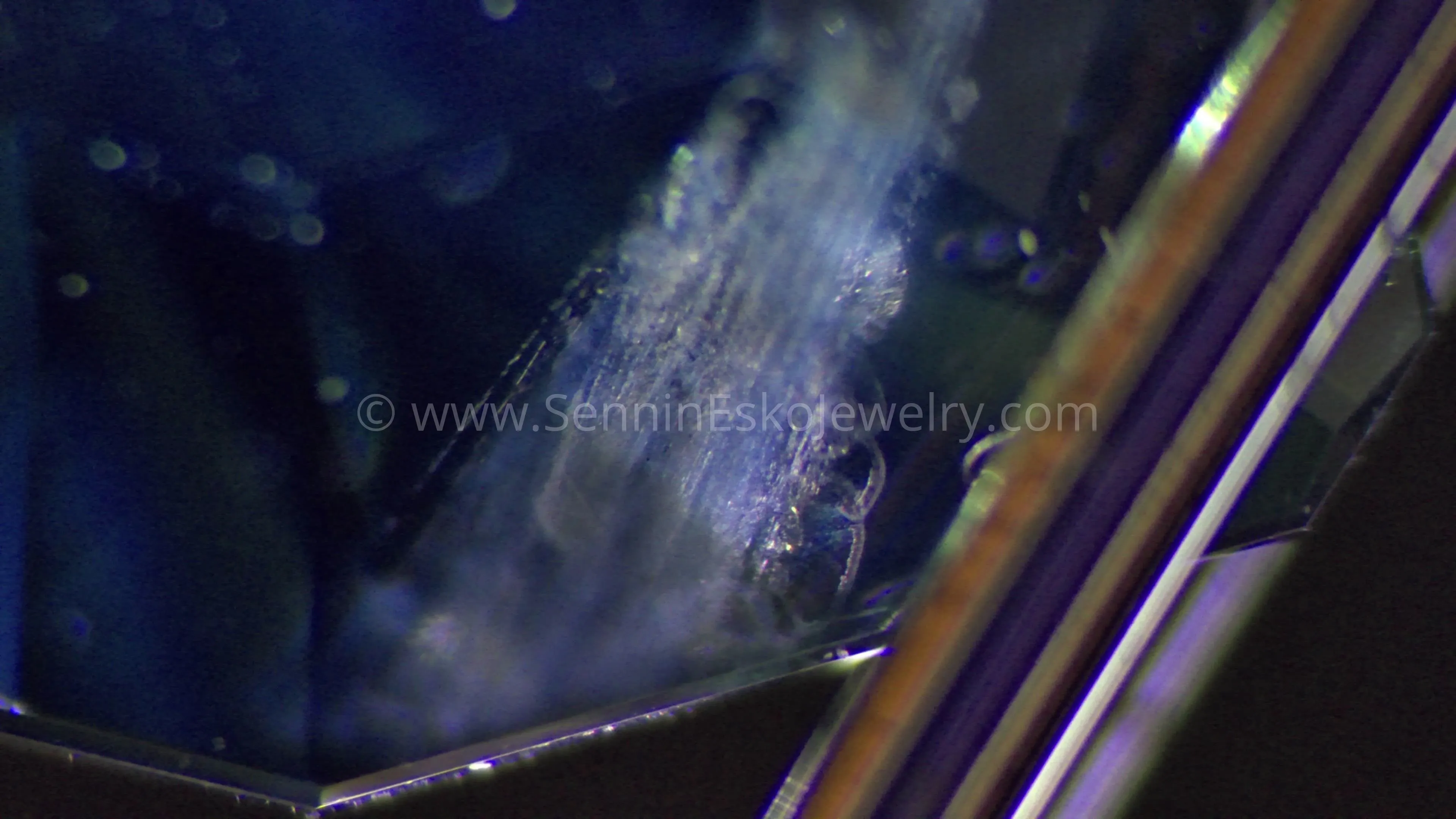 Teal Sapphire Shield - 1.36carats, Freeform Cut - 7.3x6.4mm